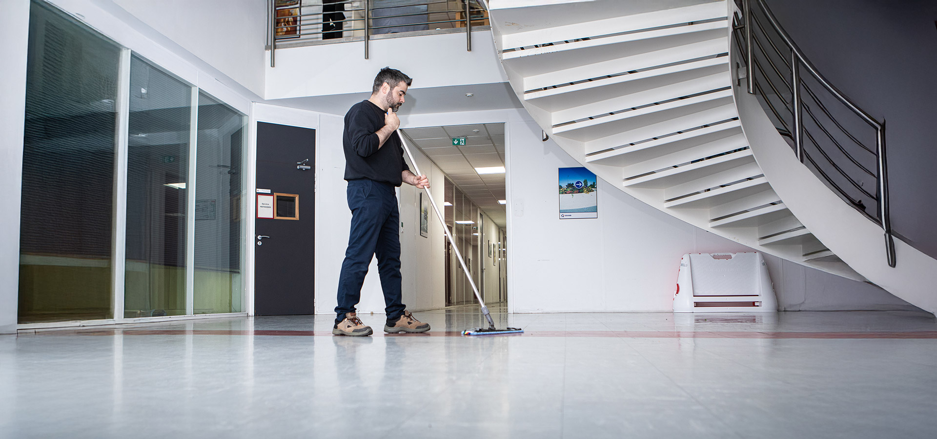 Nettoyage Tertiaire Tarbes SARL WILAU ET AVE nettoyage-tertiaire-tarbes-sarl-wilau-et-ave